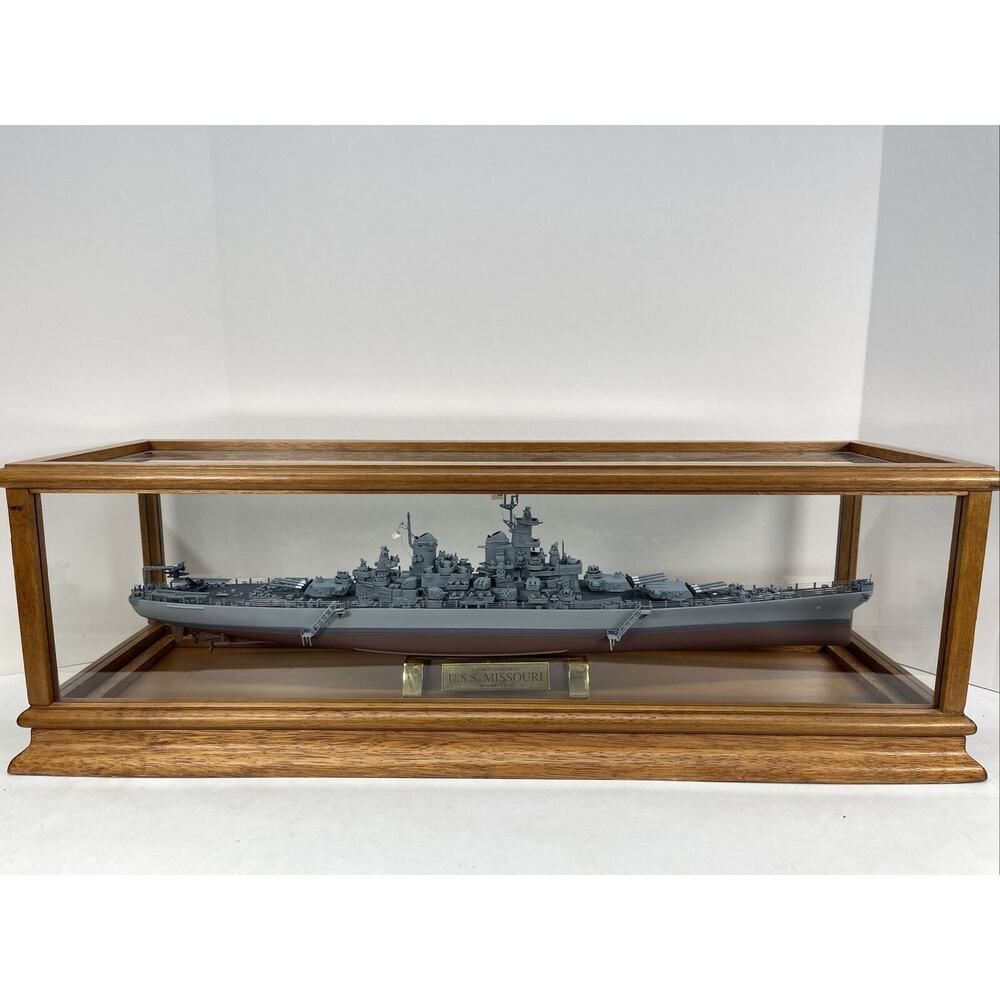 Tamiya US Battleship BB-63 Missouri 1/350 Scale 78018 Model Kit NEW!!